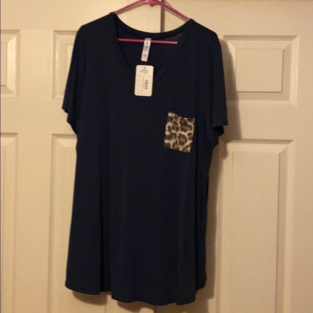Liv In The Moment Top
